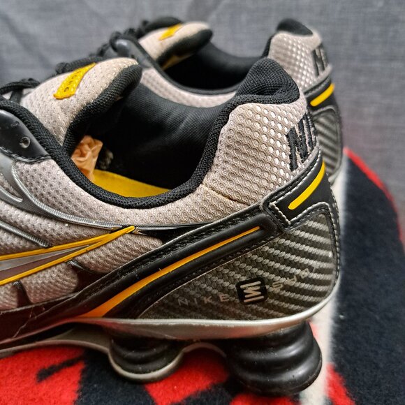 %Size 13 Nike Shox Livestrong Men\'s Lance Armstrong Athletic Shoes 318296-00 A9 main image 9